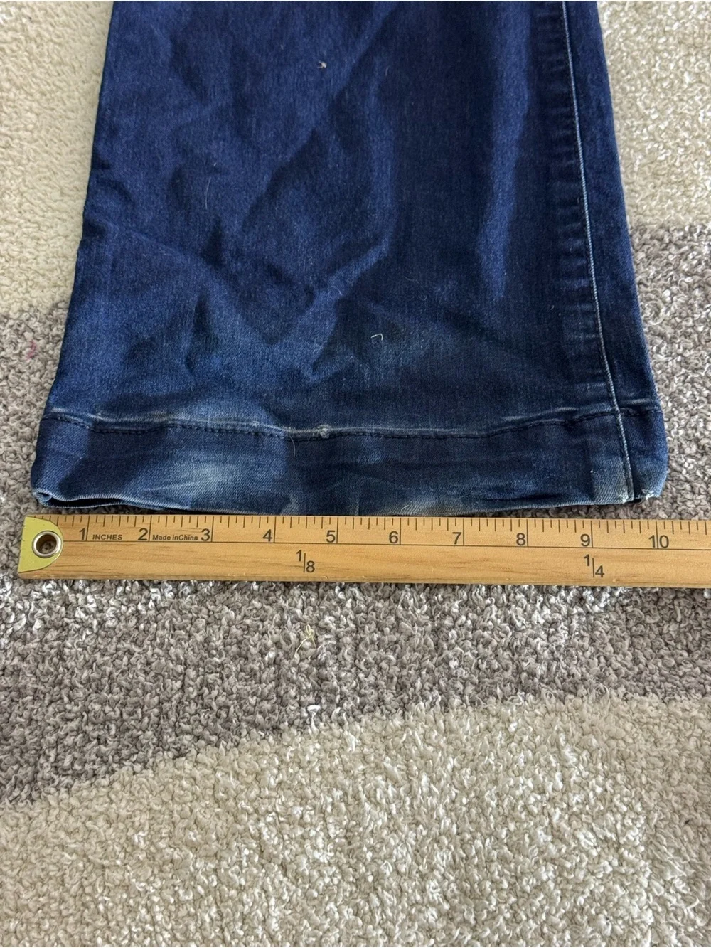 Free people Jeans Womens Sz 26 vintage Dark Blue Flared bootcutmid rise stretch